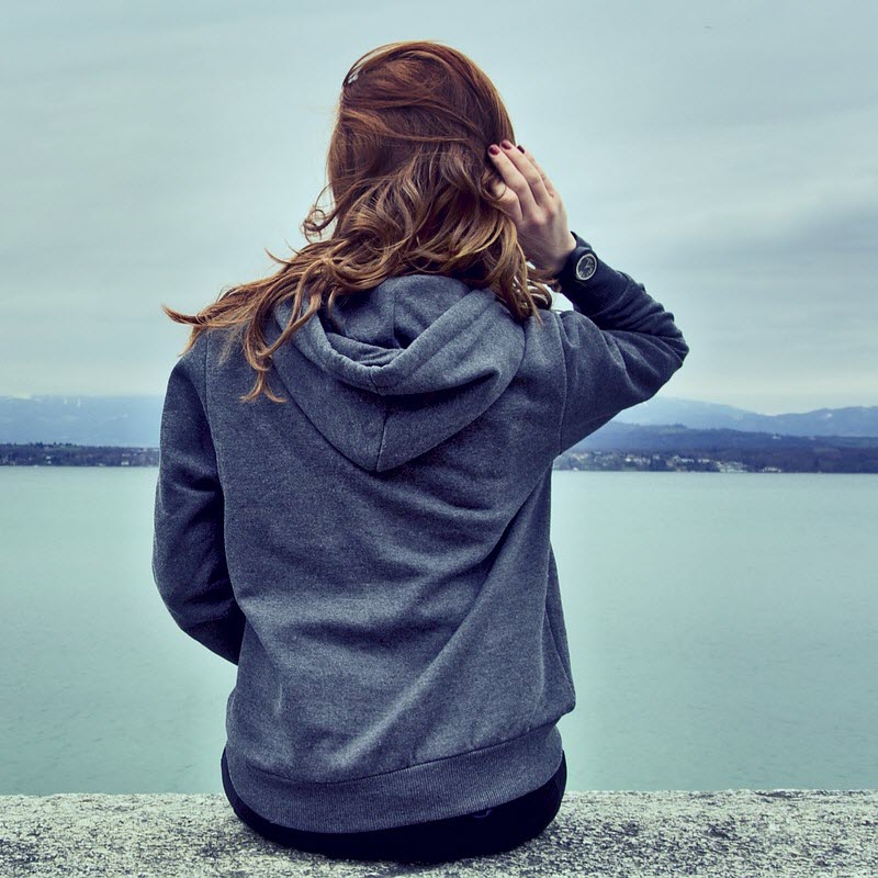 Picture of Knitwear, Sweater, Sweatshirt, Hoodie, Adult, Female, Person, Woman, Long Sleeve