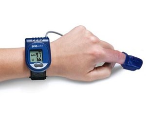 PulseOx 7500 Wrist Pulse Oximeter < SPO Medical #7500 