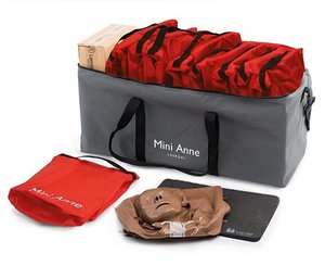 Mini Annie Plus, Bag with 10 Manikins, Brown Skin < Laerdal #106-00250 