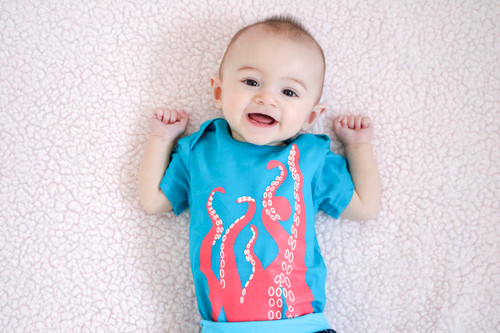 Picture of T-Shirt, Face, Head, Person, Photography, Portrait, Happy, Baby, Smile