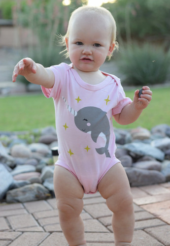 Picture of Photography, Head, Person, Portrait, Path, Walkway, Finger, Baby, T-Shirt, Flagstone
