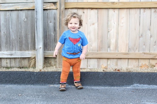 Picture of Pants, Jeans, T-Shirt, Person, Walking, Shoe, Photography, Portrait, Street, Child