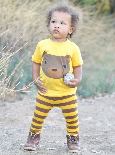 Picture of Person, Photography, Portrait, Shoe, T-Shirt, Pants, Boy, Child, Male, Walking