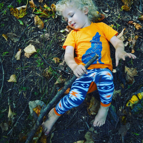 Picture of Photography, Face, Person, Portrait, Pants, Sitting, Leaf, Vegetation, Sleeve
