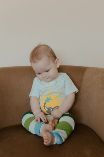 Picture of Couch, Furniture, Face, Person, Photography, Portrait, Sitting, T-Shirt, Baby, Finger