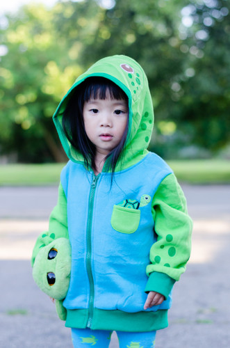 Picture of Coat, Hood, Hoodie, Knitwear, Sweater, Sweatshirt, Jacket, Photography, Portrait