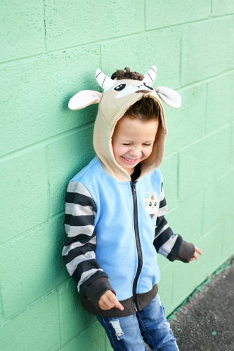 Picture of Hat, Coat, Jacket, Head, Person, Photography, Portrait, Pants, Hoodie, Sweatshirt