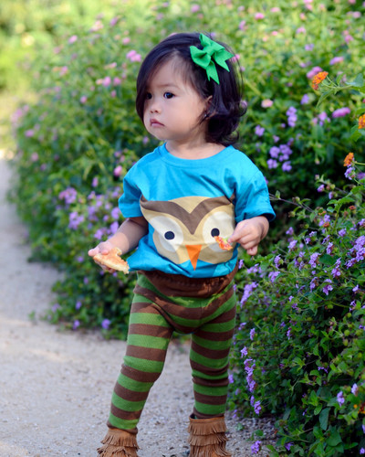 Picture of Photography, Person, Portrait, Pants, Herbal, Herbs, Purple, Flower, Geranium, Vegetation