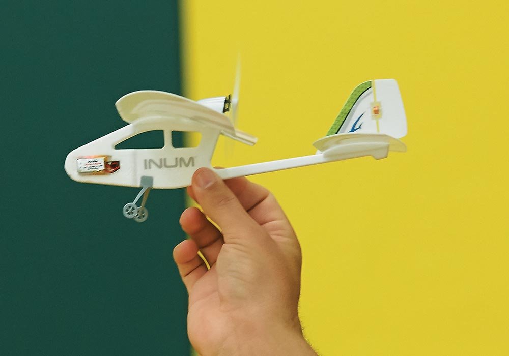 indoor flyer rc