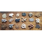 selection of neutral beads