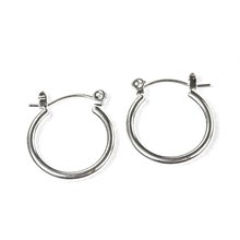 Picture of Accessories, Earring, Jewelry, Hoop, Device, Clamp, Tool