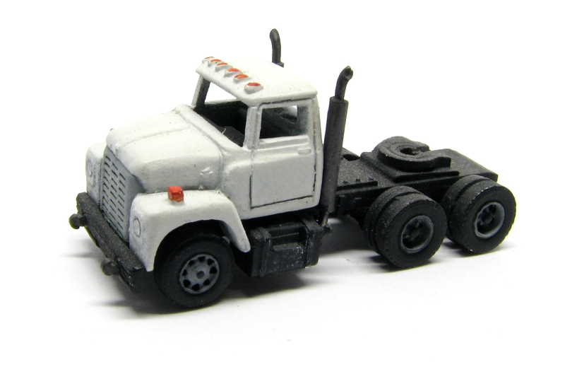 2 trucks 4006 Z Scale I Type Builder Pack Trucks Kit- by Showcase Miniatures 