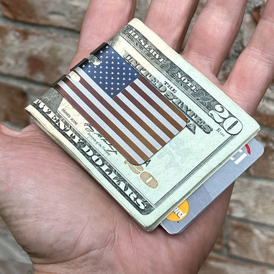 LIMITED EDITION!! Rustic Anodized American Flag on our mini-VIPER™ Titanium Money Clip