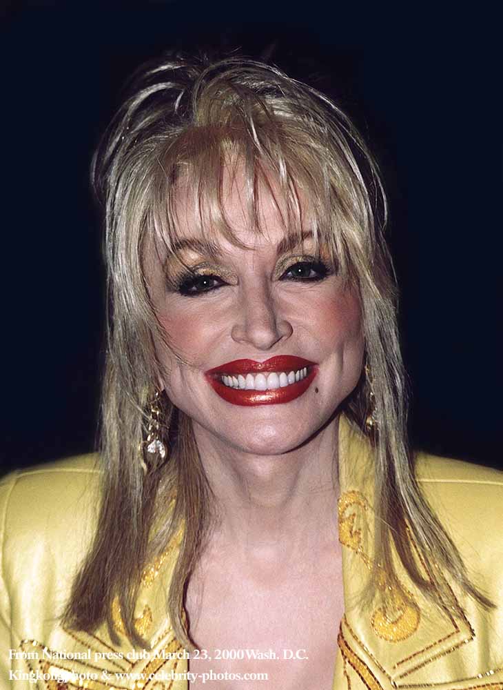 Dolly_Parton_2000.jpg